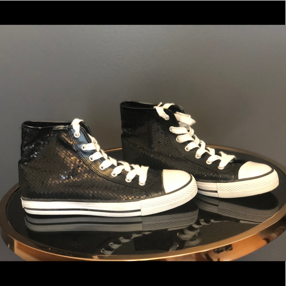 Sequence High Tops